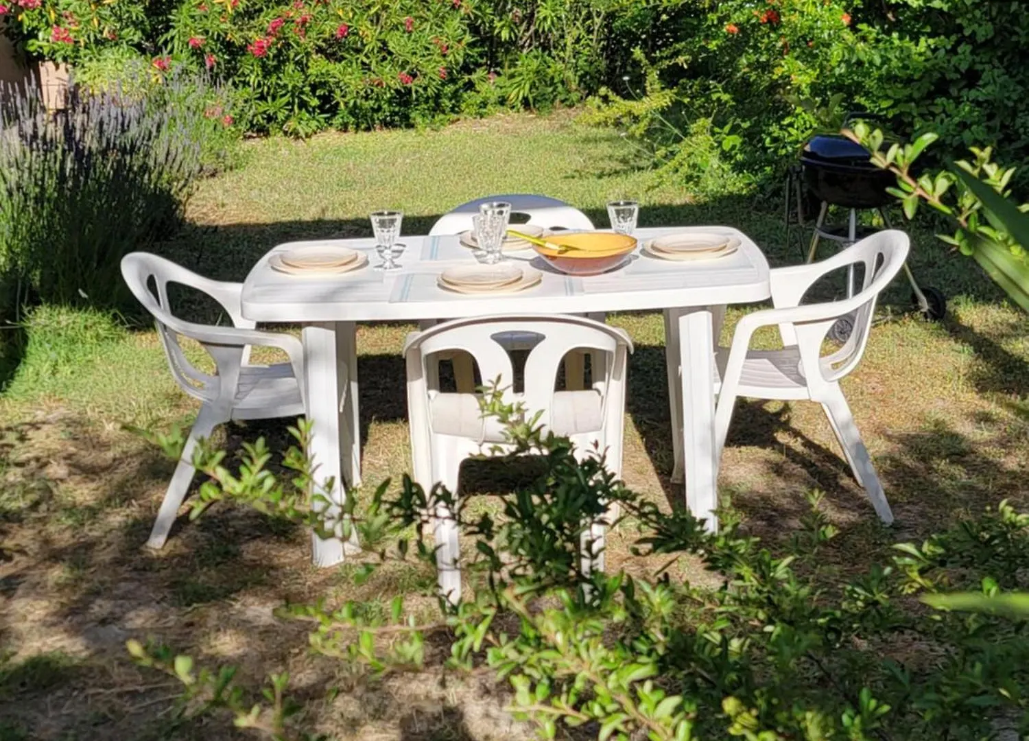 Holiday home Maison T4, Campagne Provencale Calme, Tout Confort Lambesc