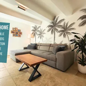 *duplex Lambesc*clim Garage Hébergement de vacances